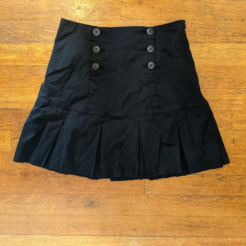 Bebe Pleated Mini Skirt Size 2
